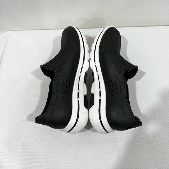 Skechers Foamies Gowalk 5-Easy Going Loafer Black Athletic Shoes Size 11 Black - Picture 3 of 10